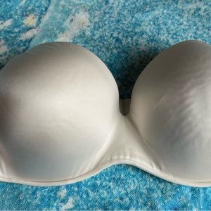 Lane Bryant cacique 40DD off white padded bra removable straps underwire